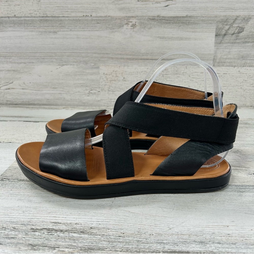 CORSO COMO Black Leather Criss Cross Sandals 8